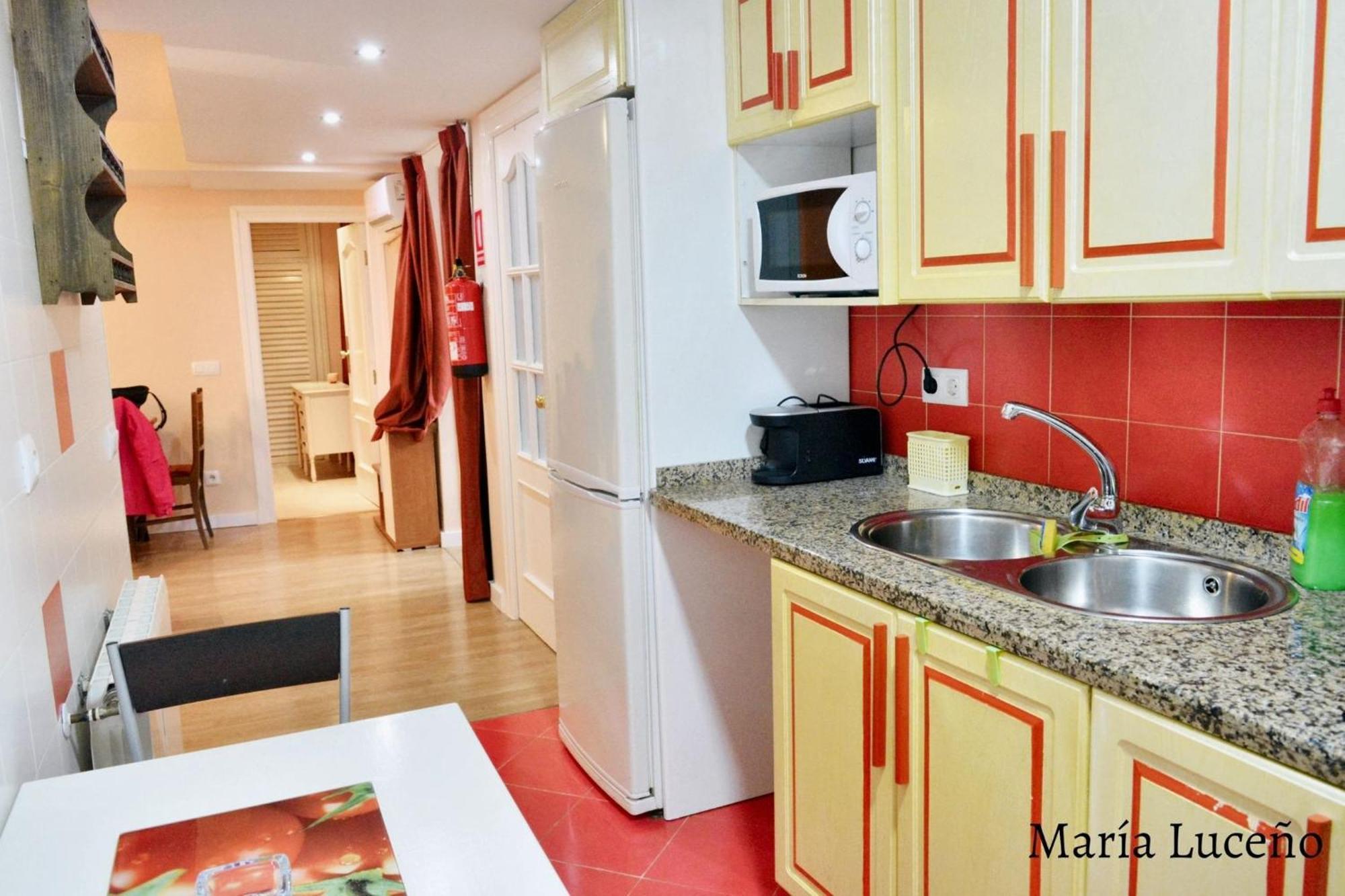 Comfortable Apartment In Caceres 55 M² Welcoming Terrace エクステリア 写真