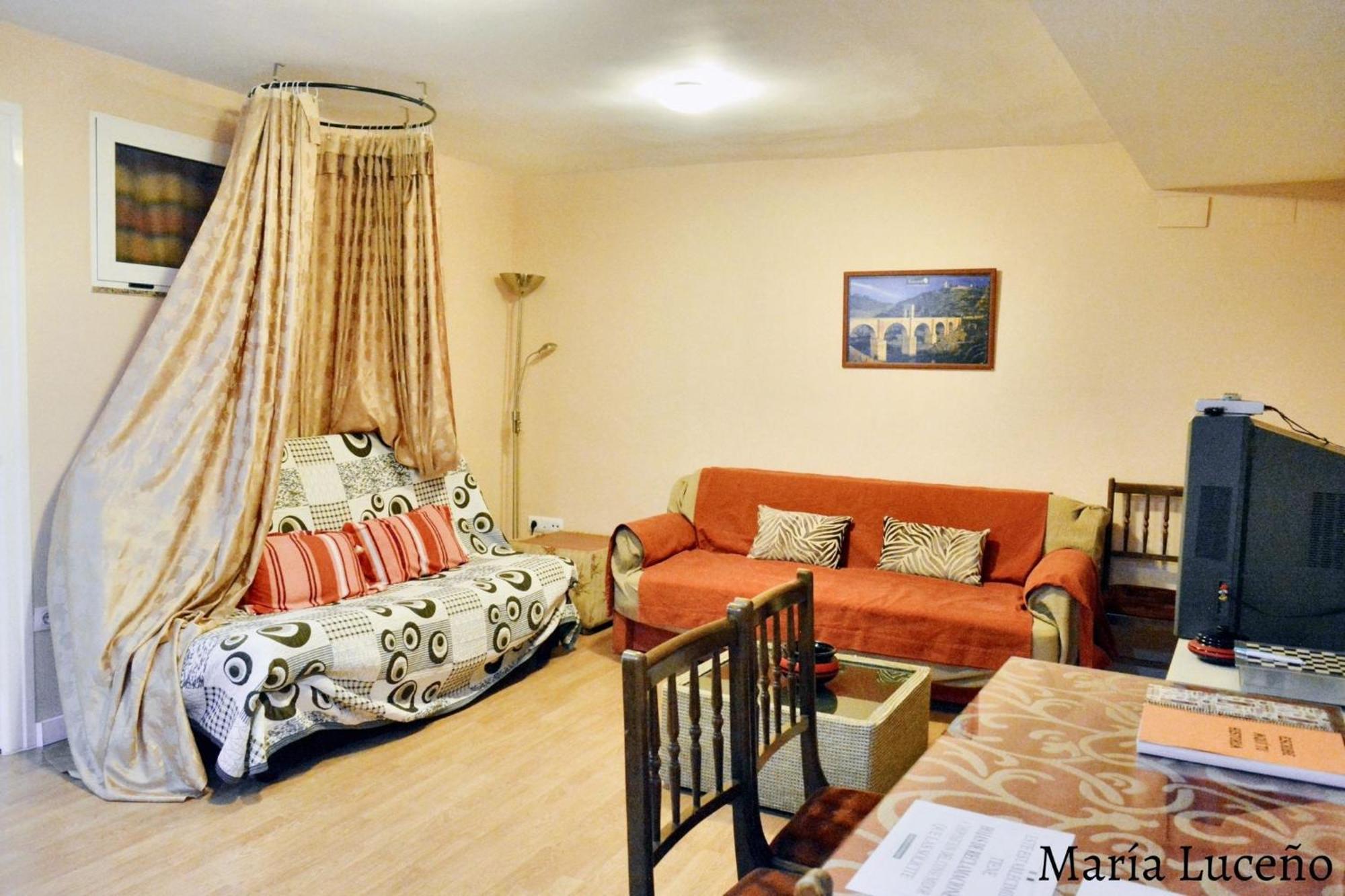 Comfortable Apartment In Caceres 55 M² Welcoming Terrace エクステリア 写真